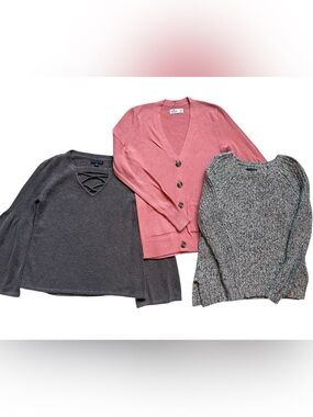 Teen Girls Sweater Bundle American Eagle Hollister XS/S
